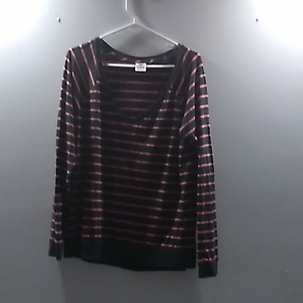 Pink victoria secret long sleeve sz M